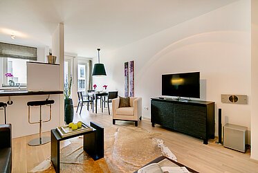 Maxvorstadt:2-room apartment in Nymphenburger Höfen