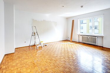 Glockenbachviertel: Compact 1-room apartment in Klenzestraße