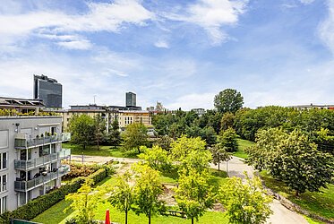 Parkstadt Schwabing: Compact 2-room apartment with roof-terrace -  rented