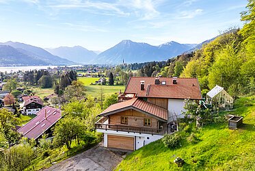 Country mansion with phantastic panoramic view of Tegernsee