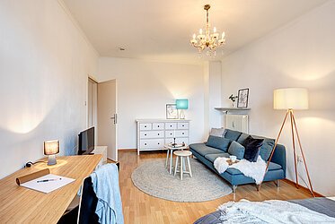 Schwabing: Beautifully laid out 1.5-room apartment in prime location