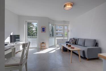 Munich-Ramersdorf: Very pretty 2-room apartment with furniture like new