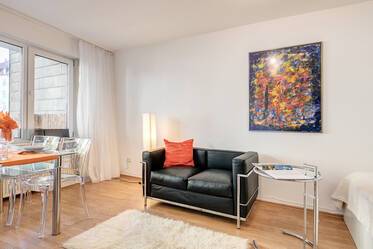 Beautiful apartment close to Münchner Freiheit