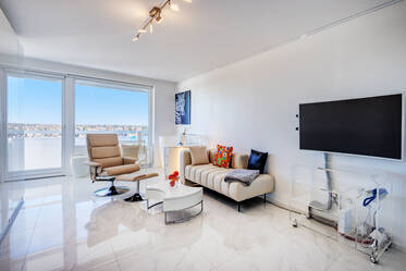 Design apartment for rent with alpine view and pool