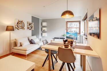 Modern and bright maisonette apartment for rent