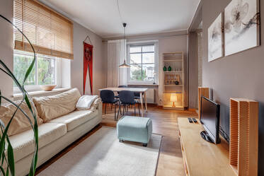 Near Wettersteinplatz U1: Lovely 2-room apartment
