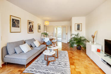 Beautifully furnished apartment in Schwabing-West