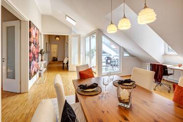 Beautiful penthouse apartment in a sought-after location