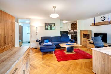 Furnished apartment in the popular Maxvorstadt