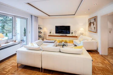 Modern and stylish rental in upscale Grünwald
