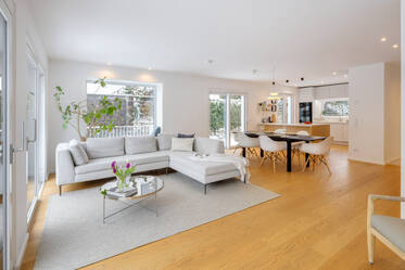 Stylish new semi-detached house from 2023