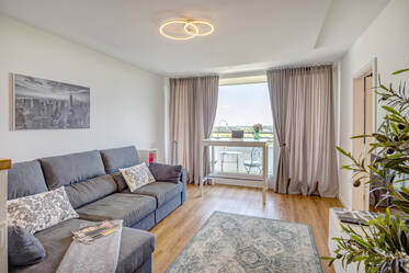 Charmante 1,5-Zimmer Wohnung im 9. OG