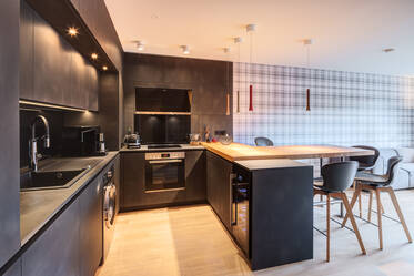 Individually Designed 2-Room Apartment by the Auer Mühlbach