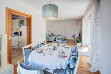 Nicely furnished apartment with garden in Feldmoching
