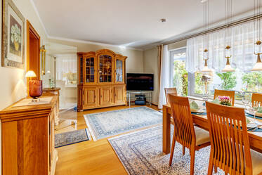 Cosy Small 3-Room Semi-Detached House in Trudering