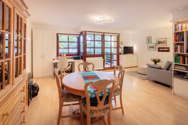 Furnished rental in Schwabing at Hohenzollernplatz