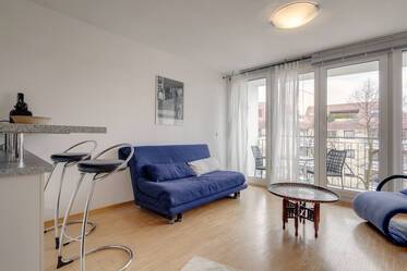 Sendling: studio apartment with balcony for rent