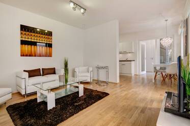 Small, quiet town house near Max-Weber-Platz in Haidhausen