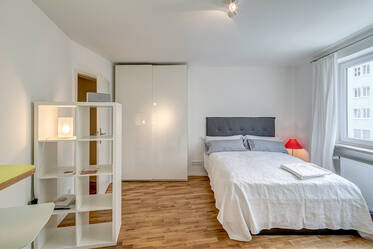 Like new furnished apartment, young and modern